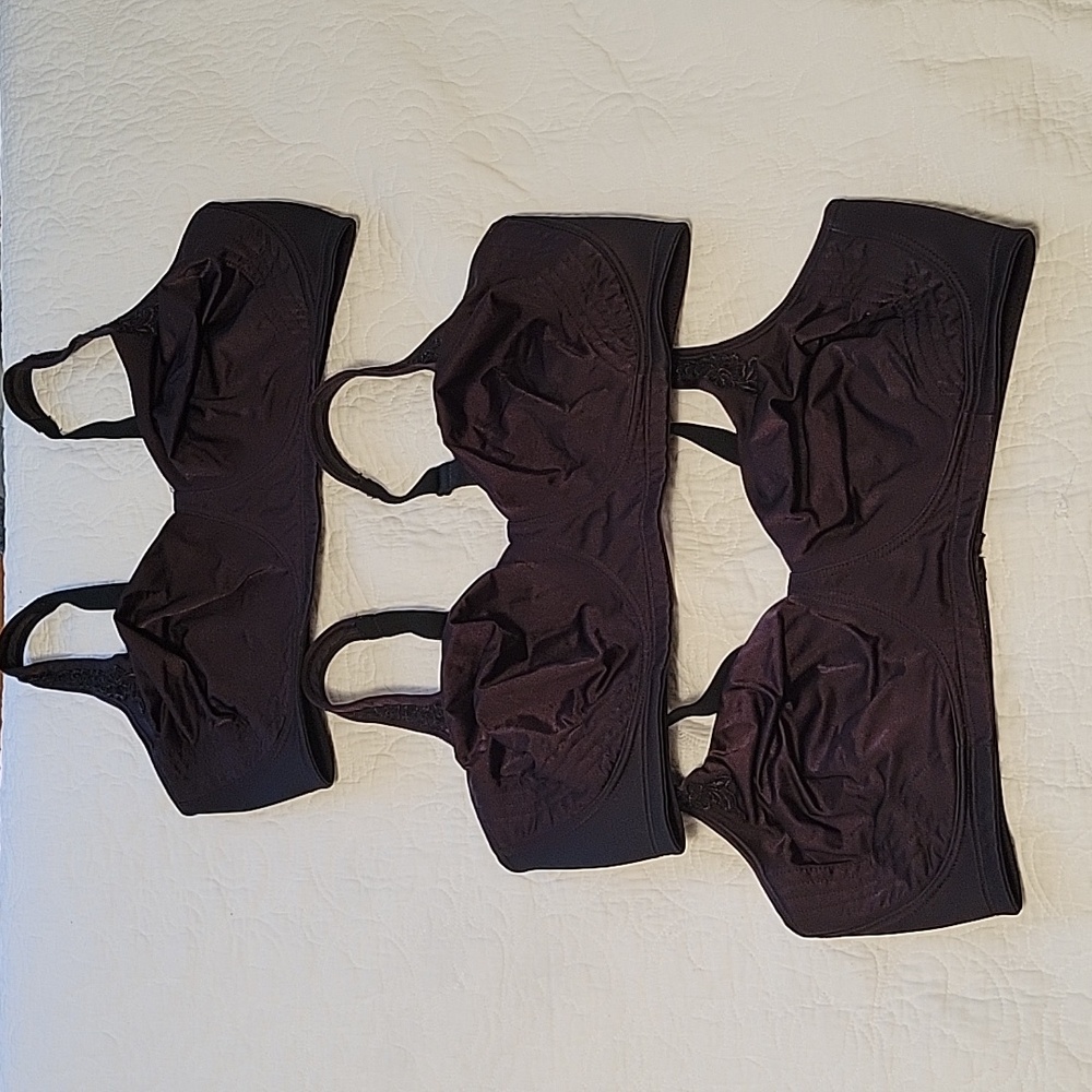 Playtex Women's 18 Hour Breathably Cool Wire-Free Bras 4E78- Size 42D